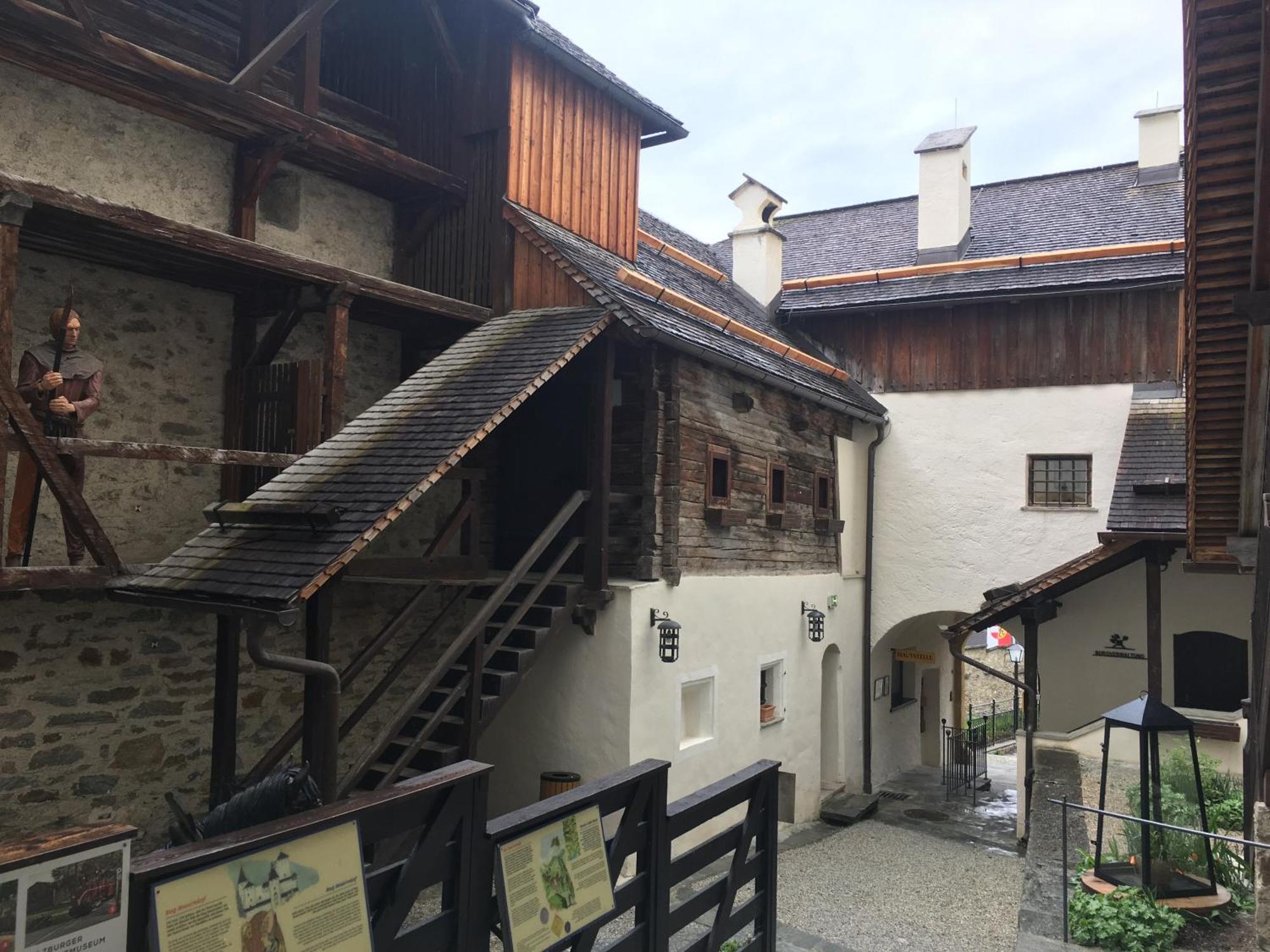 Large Family Holiday Home Siren Stays Leoben  Exterior photo